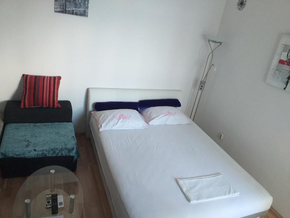 Studio Apartment Ema Split Luaran gambar