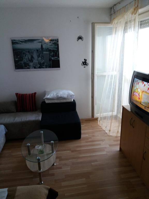 Studio Apartment Ema Split Luaran gambar