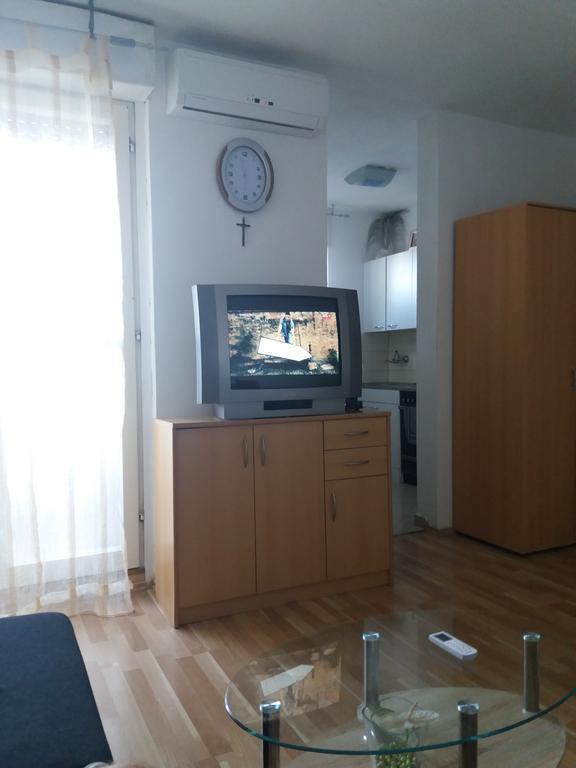 Studio Apartment Ema Split Luaran gambar