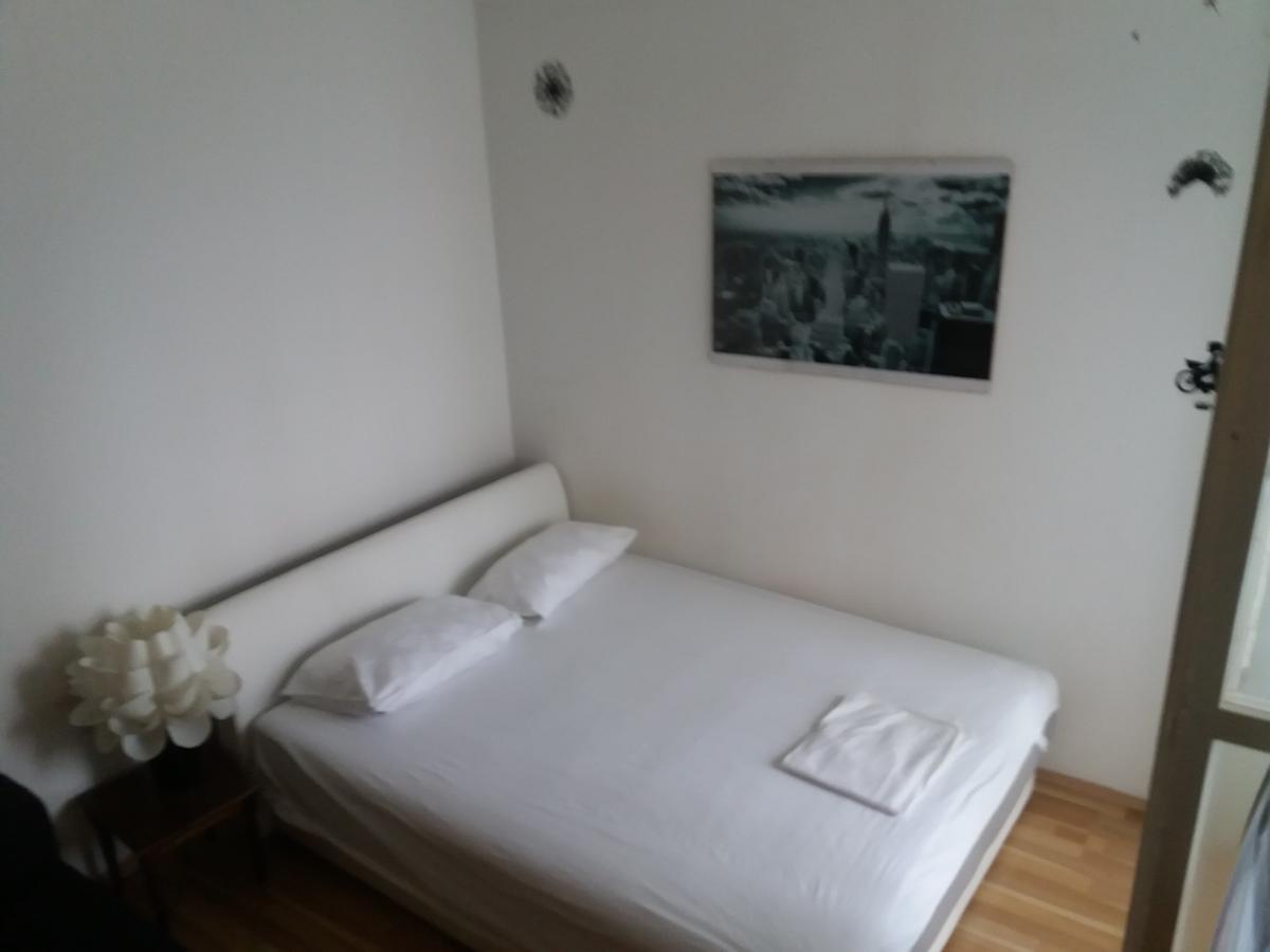 Studio Apartment Ema Split Luaran gambar