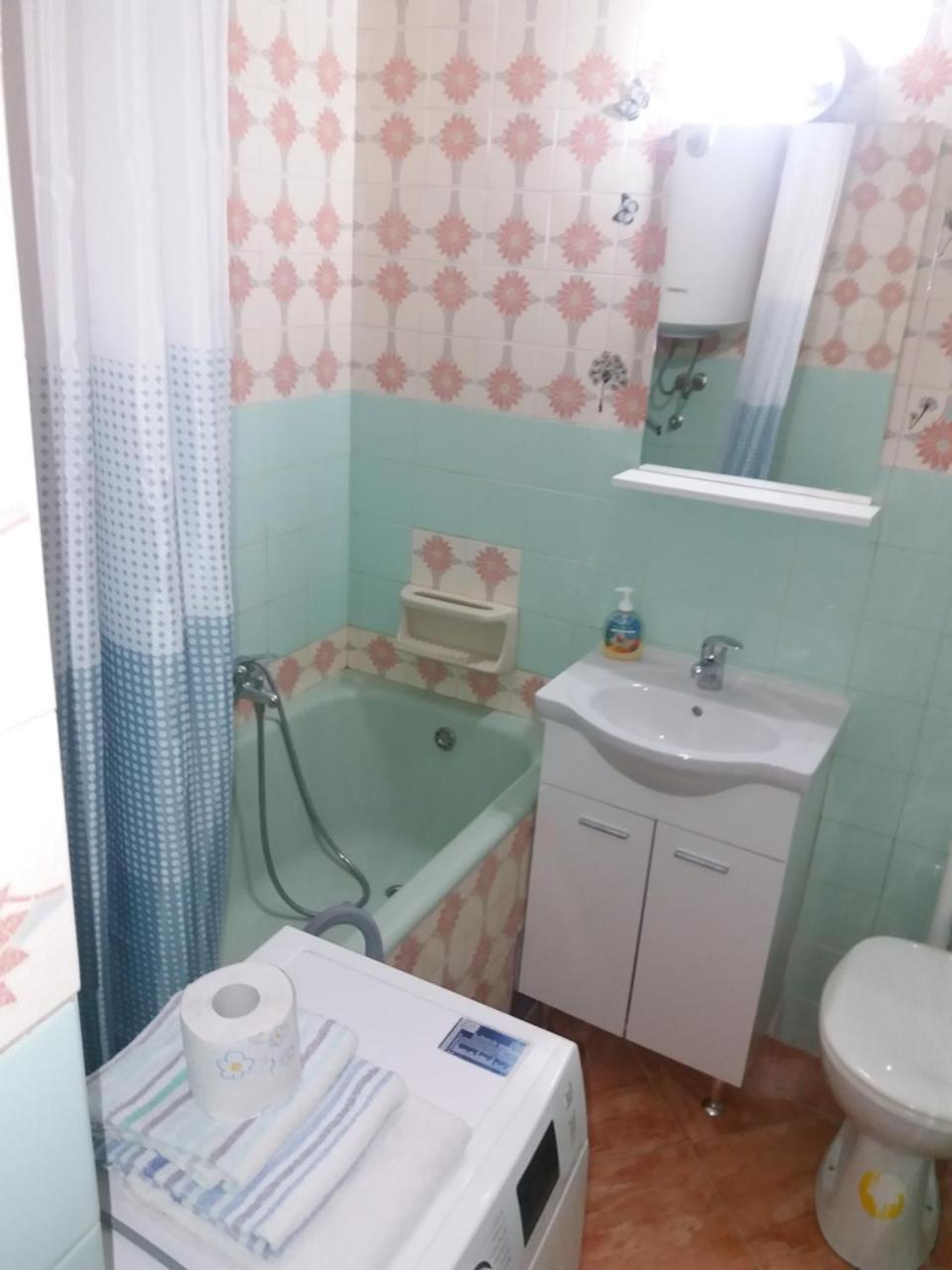 Studio Apartment Ema Split Luaran gambar